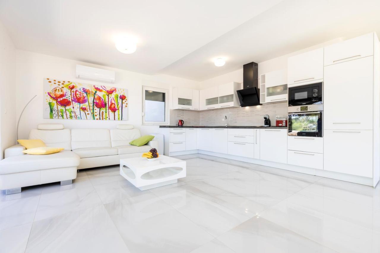 Apartments Olea Mali Lošinj Eksteriør billede